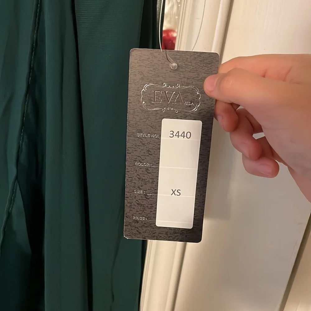 Brand: EVA USA; Color: Hunter Green; Size XS - Picture 3 of 5